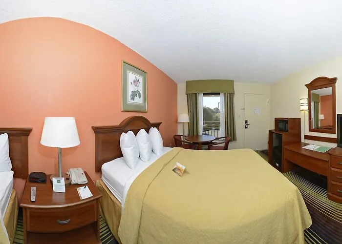 Inn Townhouse Salem -