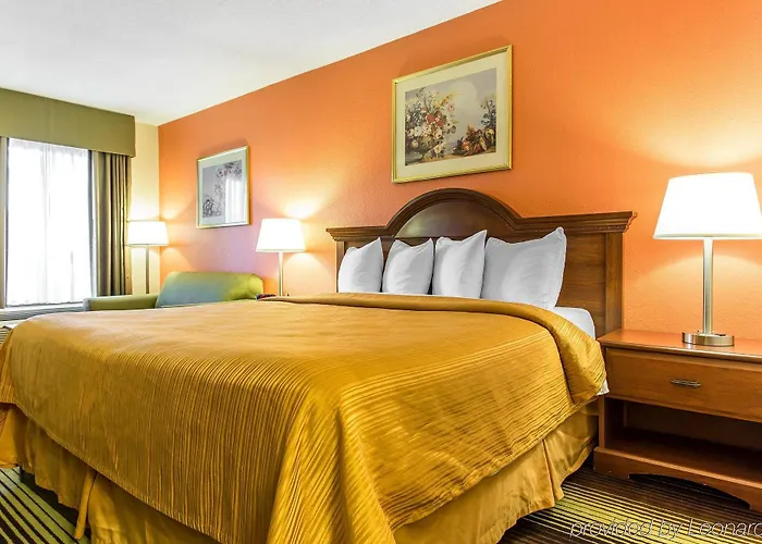 Inn Townhouse Salem -