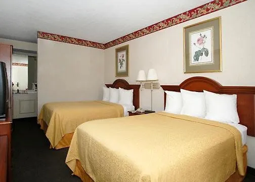 Townhouse Salem - Winston-Salem